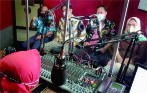 acara Dialog di Lembaga Penyiaran Publik Lokal LPPL Radio Gema Soedirman Purbalingga Jumat 11 Februari 2022. acara Dialog di Lembaga Penyiaran Publik Lokal LPPL Radio Gema Soedirman Purbalingga Jumat 11 Februari 2022.