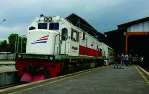 kereta api kereta api