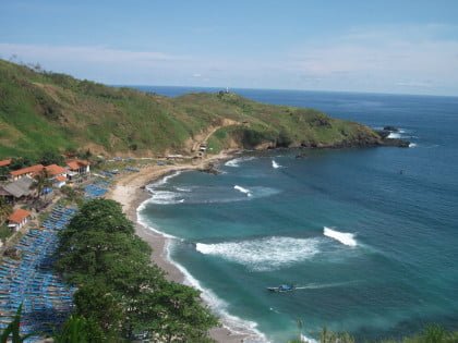 pantai menganti kebumen jawa tengah