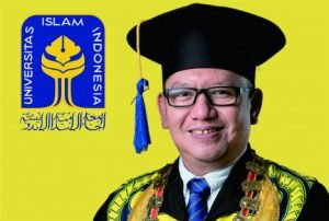 Profesor Fathul Wahid, Ph.D Profesor Fathul Wahid, Ph.D