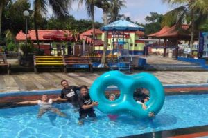 Libur akhir tahun pelajaran