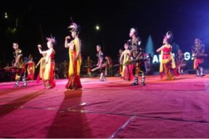 18 Grup Kenthongan Tampil Atraktif di Festival Kenthongan Purbalingga 18 Grup Kenthongan Tampil Atraktif di Festival Kenthongan Purbalingga