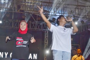 Duet Manis Denny Caknan dan Bupati Tiwi Hipnotis Masyarakat Purbalingga