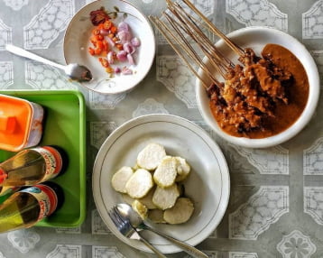 Sate Martawi Cilacap, Legendaris dan Populer di Indonesia