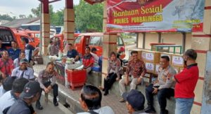 Pengemudi Angkot Curhat ke Kapolres Purbalingga Pengemudi Angkot Curhat ke Kapolres Purbalingga