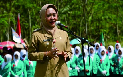 Bupati Purbalingga Dyah Hayuning Pratiwi