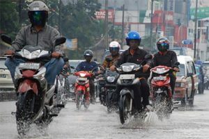 Musim Pancaroba Bikin Tubuh Gampang Sakit Musim Pancaroba Bikin Tubuh Gampang Sakit