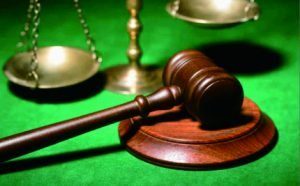 Pelaksanaan Hukum Waris Islam dalam Kedekatan Status Hubungan antara Pewaris dan Ahli Waris