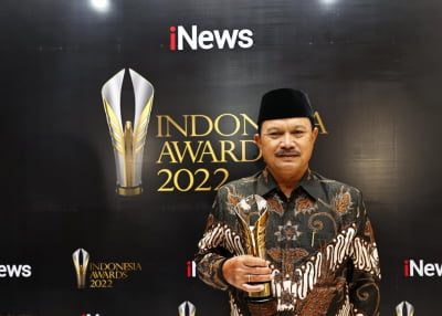 Wali Kota Madiun Maidi Raih Anugerah Indonesia Awards 2022