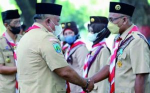 Ratusan Anggota Pramuka Kota Madiun Terima Lencana Pancawarsa dan Pramuka Garuda