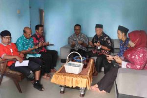 Anggota Korps Pegawai Republik Indonesia (Korpri) Kabupaten Purbalingga melakukan bakti sosial, ke Panti Asuhan Ar-Rohman dan Panti Asuhan Yusufiyah.