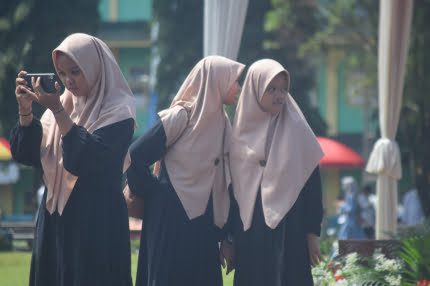 Ini Penjelasan Penggunaan Jilbab  