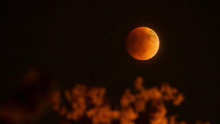 Gerhana Bulan Total 8 November 2022 Terjadi di Sini