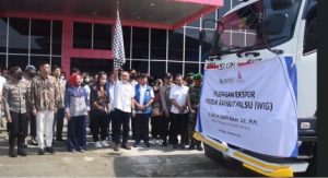 Lepas Ekspor Rambut Palsu Senilai 100.000 Dollar As Mendag Zulkifli Hasan Lepas Ekspor Rambut Palsu Purbalingga Senilai 100.000 Dollar AS