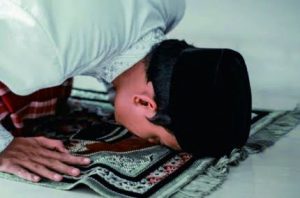 Salat gerhana bulan (khusuful qamar).