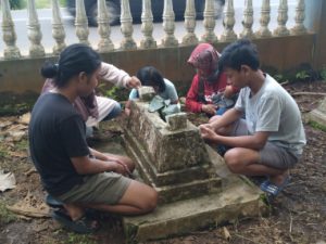 Jumat, Hari Baik untuk Ziarah Kubur Menurut Anjuran Hadits Rasulullah SAW Jumat, Hari Baik untuk Ziarah Kubur Menurut Anjuran Hadits Rasulullah SAW