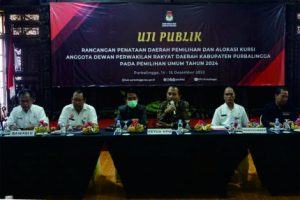 Uji publik tiga rancangan daerah pemilihan dan alokasi kursi anggota Dewan Perwakilan Rakyat Daerah (DPRD) Kabupaten Purbalingga pada pemilihan umum (Pemilu) tahun 2024 mendatang di Gedung Pertemuan Andrawina Owabong, Rabu 14 Desember 2022.