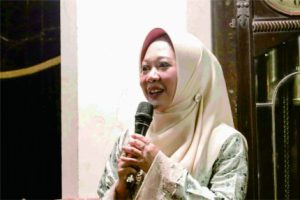 Bupati Tiwi Ajak Jamaah Pengajian Doakan Para Leluhur