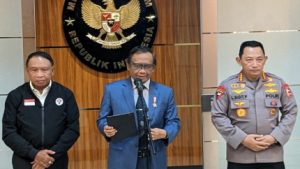 Kompetisi Sepak Bola Liga 1 Indonesia Tanpa Penonton Kompetisi Sepak Bola Liga 1 Indonesia Tanpa Penonton