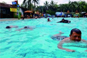 Ini Manfaat Berenang untuk Tubuh, Pastinya Membuat Tubuh Rileks Ini Manfaat Berenang untuk Tubuh, Pastinya Membuat Tubuh Rileks