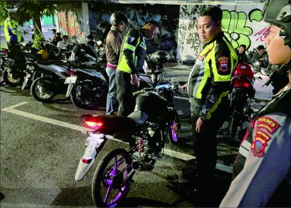 Polisi Polres Purbalingga mengamankan sepeda motor yang melanggar lalu lintas, menggunakan knalpot tidak sesuai specifikasi, tidak memasang spion, tidak memasang TNKB dan sejumlah pelanggaran lainnya, Sabtu 18 Maret 2023 malam.