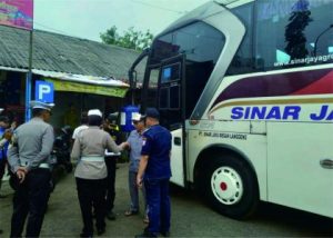 Dinas Perhubungan (Dinhub) bersama Satlantas Purbalingga sudah melaksanakan rampcheck kendaraan angkutan umum bus, Jum’at 24 Maret 2023