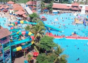 Owabong Water Park. Foto: tabloidelemen.com Owabong Water Park. Foto: tabloidelemen.com