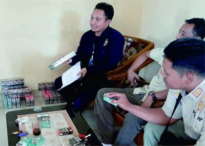 Satuan  Polisi Pamong Praja (Satpol PP) Purbalingga dan Bea Cukai Purwokerto berhasil mengamankan sebanyak 10.388 batang rokok ilegal dari berbagai jenis dan merek