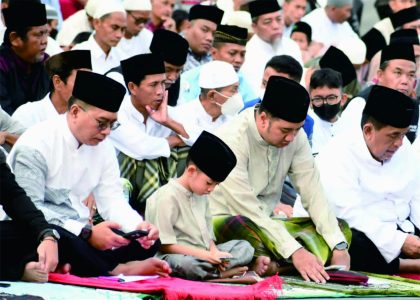 Pelaksanaan Salat Idulfitri di Alun-alun Purbalingga, Sabtu 22 April 2023