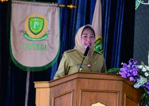 Bupati Purbalingga, Dyah Hayuning Pratiwi (Tiwi) saat memberikan sambutan dalam acara Pelantikan Rektor Unperba dan Peresmian Masjid Harfin Baitussalam, Senin 22 Mei 2023. Bupati Purbalingga, Dyah Hayuning Pratiwi (Tiwi) saat memberikan sambutan dalam acara Pelantikan Rektor Unperba dan Peresmian Masjid Harfin Baitussalam, Senin 22 Mei 2023.