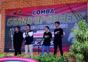 Polres Purbalingga menyelanggarakan lomba stand up commedy dalam rangka Hari Bhayangkara ke-77 tahun 2023 ini terselenggara di komplek Objek Wisata Purbasari Pancuran Mas, Minggu 18 Juni 2023. Polres Purbalingga menyelanggarakan lomba stand up commedy dalam rangka Hari Bhayangkara ke-77 tahun 2023 ini terselenggara di komplek Objek Wisata Purbasari Pancuran Mas, Minggu 18 Juni 2023.