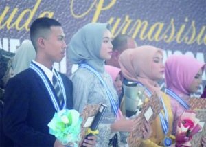 SMP Negeri 2 Purbalingga melepas 249 siswa Klas IX di tahun 2023, di gedung pertemuan PGRI Kabupaten Purbalingga, Rabu 14 Juni 2023 SMP Negeri 2 Purbalingga melepas 249 siswa Klas IX di tahun 2023, di gedung pertemuan PGRI Kabupaten Purbalingga, Rabu 14 Juni 2023