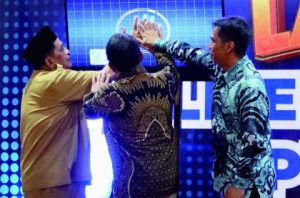 Wakil Bupati Purbalingga H Sudono yang hadir mewakili Bupati Purbalingga Dyah Hayuning Pratiwi bersama Ketua Yayasan Damar Madya Abadi dan Kepala Lembaga Layanan Pendidikan Tinggi (LLDIKTI) Wilayah VI meresmikan Politeknik Madyathika. Wakil Bupati Purbalingga H Sudono yang hadir mewakili Bupati Purbalingga Dyah Hayuning Pratiwi bersama Ketua Yayasan Damar Madya Abadi dan Kepala Lembaga Layanan Pendidikan Tinggi (LLDIKTI) Wilayah VI meresmikan Politeknik Madyathika.