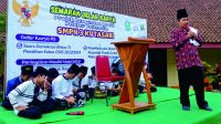 Siswa SMP Negeri 3 Kutasari memperingati Maulid Nabi Muhammad SAW 1445 Hijriah yang menjadi satu rangkaian semarak gelar karya Projek Penguatan Profil Pelajar Pancasila (P5), di halaman sekolah setempat, Jum'at 06 Oktober 2023. Siswa SMP Negeri 3 Kutasari memperingati Maulid Nabi Muhammad SAW 1445 Hijriah yang menjadi satu rangkaian semarak gelar karya Projek Penguatan Profil Pelajar Pancasila (P5), di halaman sekolah setempat, Jum'at 06 Oktober 2023.
