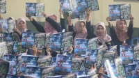 Membaca Massal Tandai Peluncuran Majalah Literasi Siswa SMP Negeri 1 Padamara
