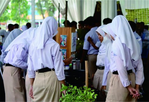 Hasil karya siswa SMA Negeri 1 Purbalingga berupa Aquatic Trash Boat, sebuah rancangan kapal bertenaga panel surya dan aki dalam gelar Proyek Penguatan Profil Pelajar Pancasila (P5)