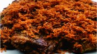 Serundeng Daging Sapi Nan Nikmat untuk Keluarga. Foto: floreseditorial.com Serundeng Daging Sapi Nan Nikmat untuk Keluarga. Foto: floreseditorial.com