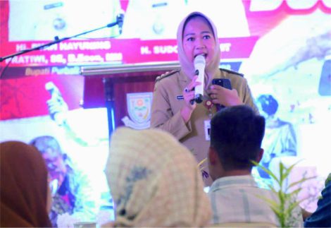 Bupati Purbalingga Dyah Hayuning Pratiwi dalam acara Purbalingga Business Forum Tahun 2023, di Pendopo Dipokusumo, Senin 11 Desember 2023. Bupati Purbalingga Dyah Hayuning Pratiwi dalam acara Purbalingga Business Forum Tahun 2023, di Pendopo Dipokusumo, Senin 11 Desember 2023.