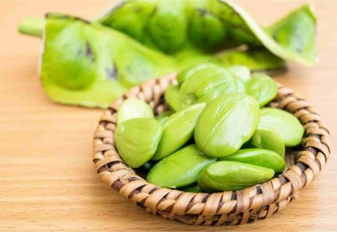 Petai, sayuran dengan nama latin Parkia speciosa. Foto: alodokter.com