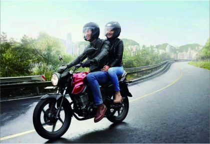 Habiskan Malam Tahun Baru Bersama Pasangan. Foto: kobaran.com Habiskan Malam Tahun Baru Bersama Pasangan. Foto: kobaran.com