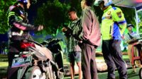 Puluhan sepeda motor berknalpot brong berhasil terjaring dalam penertiban di wilayah dalam kota Purbalingga, Sabtu 6 Januari 2024 malam. Puluhan sepeda motor berknalpot brong berhasil terjaring dalam penertiban di wilayah dalam kota Purbalingga, Sabtu 6 Januari 2024 malam.