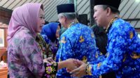 Bupati Purbalingga, Dyah Hayuning Pratiwi (Tiwi) kembali menata ulang pejabat Administrator di lingkungan Pemkab Purbalingga, di Pendopo Dipokusumo, Jum'at 5 Januari 2024 Sore. Bupati Purbalingga, Dyah Hayuning Pratiwi (Tiwi) kembali menata ulang pejabat Administrator di lingkungan Pemkab Purbalingga, di Pendopo Dipokusumo, Jum'at 5 Januari 2024 Sore.