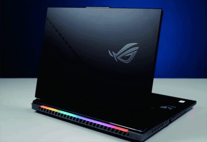 Laptop Asus ROG Strix Scar 18. Foto: www.vcgamers.com Laptop Asus ROG Strix Scar 18. Foto: www.vcgamers.com