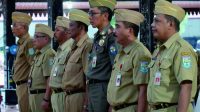 Bupati Purbalingga, Dyah Hayuning Pratiwi merotasi 7 Pejabat Pimpinan Tinggi Pratama atau Eselon II di lingkungan Pemerintah Kabupaten (Pemkab) Purbalingga, di Pendopo Dipokusumo Purbalingga, Senin 26 Februari 2024. Bupati Purbalingga, Dyah Hayuning Pratiwi merotasi 7 Pejabat Pimpinan Tinggi Pratama atau Eselon II di lingkungan Pemerintah Kabupaten (Pemkab) Purbalingga, di Pendopo Dipokusumo Purbalingga, Senin 26 Februari 2024.