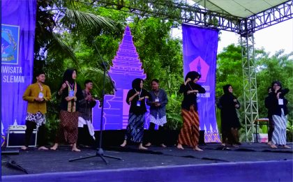 Saka Pariwisata Kwarcab Purbalingga meraih juara 1 masing-masing mata lomba Photo Contest dan Video Vlog pada Perkemahan Bakti Saka (Pertika) Pariwisata ke-3 Kwarcab Kabupaten Sleman.