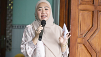 Bupati Purbalingga, Dyah Hayuning Pratiwi melaksanakan Salat Ashar Berjamaah di Masjid Al Falah Desa Pangempon, Kecamatan Kejobong, Rabu 27 Maret 2024. Bupati Purbalingga, Dyah Hayuning Pratiwi melaksanakan Salat Ashar Berjamaah di Masjid Al Falah Desa Pangempon, Kecamatan Kejobong, Rabu 27 Maret 2024.