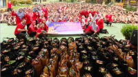 SMP Negeri 2 Kalimanah (Spentuka) menyelanggarakan bakti social dalam rangka merayakan hari jadinya yang ke-45 tahun 2024. Foto: Dok Humas SMP Negeri 2 Kalimanah SMP Negeri 2 Kalimanah (Spentuka) menyelanggarakan bakti social dalam rangka merayakan hari jadinya yang ke-45 tahun 2024. Foto: Dok Humas SMP Negeri 2 Kalimanah
