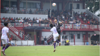 Persibangga kalah tipis 1-2 dari Persatuan Sepak Bola Galuh Ciamis (PSGC) dalam pertandingan ujicoba, di Stadion Goentoer Darjono, Minggu 21 April 2024. Persibangga kalah tipis 1-2 dari Persatuan Sepak Bola Galuh Ciamis (PSGC) dalam pertandingan ujicoba, di Stadion Goentoer Darjono, Minggu 21 April 2024.