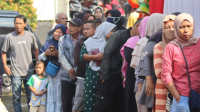 Dinas Ketahanan Pangan dan Perikanan (DKPP) terus berupaya menjaga stabilitas pasokan dan harga pangan menjelang Idulfitri 1445 Hijriyah dengan melaksanakan Gerakan Pangan Nasional, Senin 1 April 2024 Dinas Ketahanan Pangan dan Perikanan (DKPP) terus berupaya menjaga stabilitas pasokan dan harga pangan menjelang Idulfitri 1445 Hijriyah dengan melaksanakan Gerakan Pangan Nasional, Senin 1 April 2024