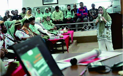 Bupati Purbalingga, Dyah Hayuning Pratiwi (Tiwi) saat menghadiri Halal Bihalal Bupati bersama Pelaku Wisata dan Ekonomi Kreatif Purbalingga, di OR Graha Adiguna, Kamis 9 Mei 2024.